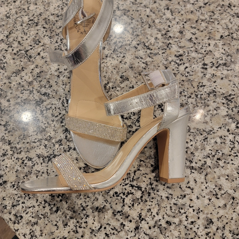 Siver rhinestone heels I. Miller size 8.5